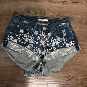 Unique Button up embroidered denim cut off shorts
